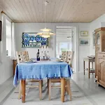 Two-bedroom With Sea View 04 *