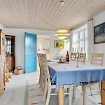 Two-bedroom With Sea View 04 *