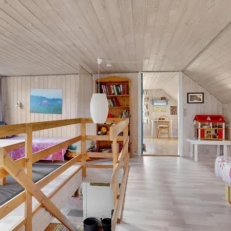 Holiday home Two-bedroom With Sea View 04 *
