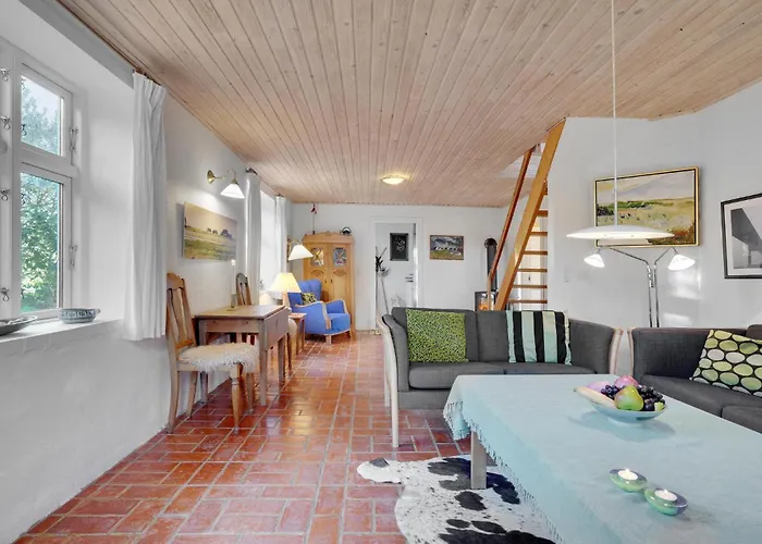 Two-bedroom With Sea View 04